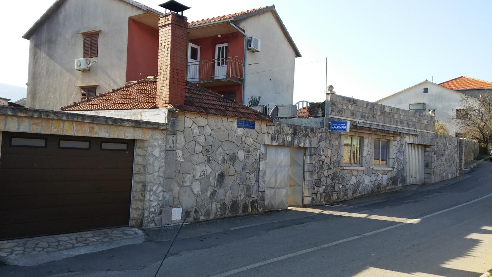 Apartments Srhoj Стари Град Номер фото