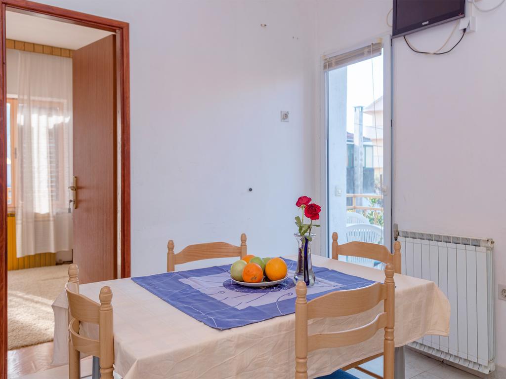 Apartments Srhoj Стари Град Экстерьер фото